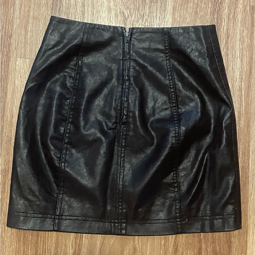 Size 2 free people skirt